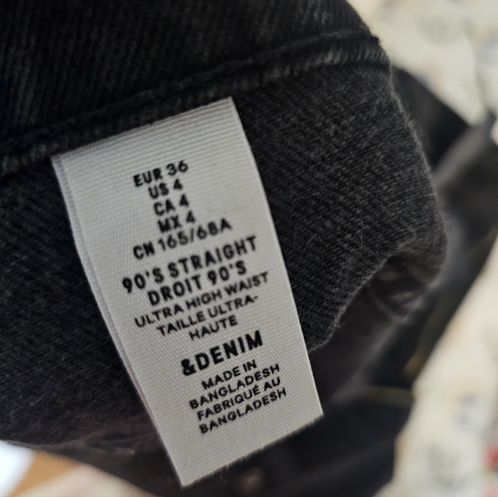 &Denim Black Distressed Highwaist Jeans 90s Straight Droit 100% Cotton Size 4 - Picture 5 of 7